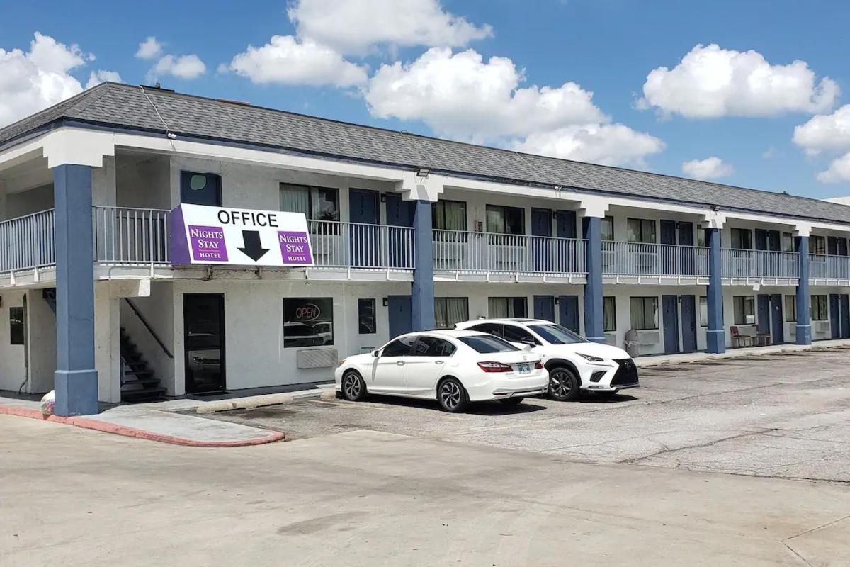 Nights Stay Hotel Tulsa Bagian luar foto