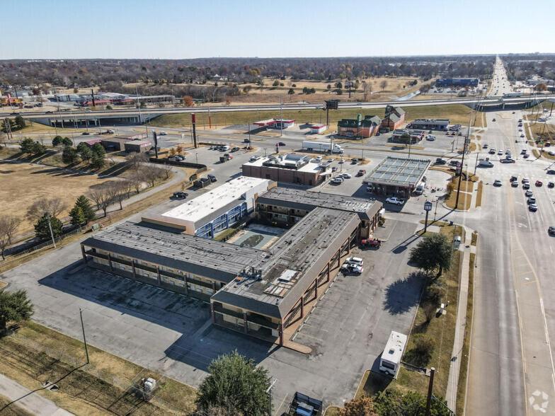 Nights Stay Hotel Tulsa Bagian luar foto