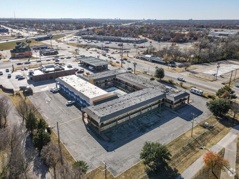Nights Stay Hotel Tulsa Bagian luar foto