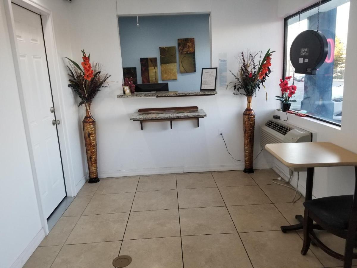 Nights Stay Hotel Tulsa Bagian luar foto